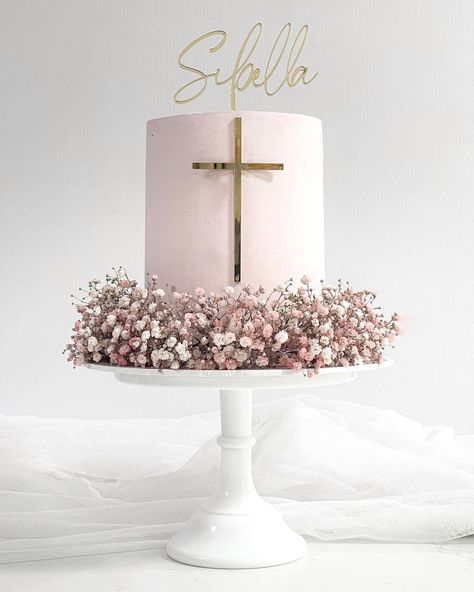 Michelle Portelli CAKES on Instagram: “SIBELLA God bless you on your Confirmation Day 🕊💕 . . . . . . . . . Flowers @seedblossompod . Inspired by the beautiful Ines…” Baptism Cake Girl, Comunion Cake, Dedication Cake, First Holy Communion Cake, Holy Communion Cakes, Confirmation Party, Religious Cakes, First Communion Cakes, Confirmation Cakes