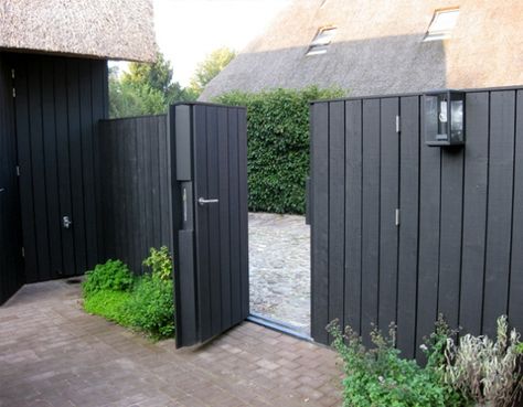 Black Fence Gate, Side Yard Gate, Backyard Gates, Yard Gate, Brick Cottage, Timber Gates, Dutch Gardens, Side Gates, Driveway Design