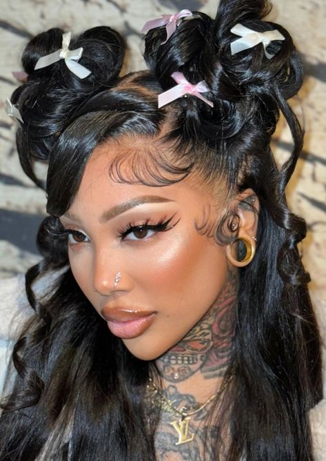 Baeway954 Baddies Hairstyle, Y2k Hairstyles, Birthday Hairstyles, Bow Hairstyle, Frontal Hairstyles, Have Inspiration, Hair Laid, Baddie Hairstyles, Makati