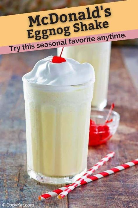 Eggnog Milkshake, Eggnog Shake, Mcdonalds Recipes, Milkshake Recipe Easy, Homemade Eggnog, Wonton Recipes, Festive Food, Seasonal Drinks, Eggnog Recipe