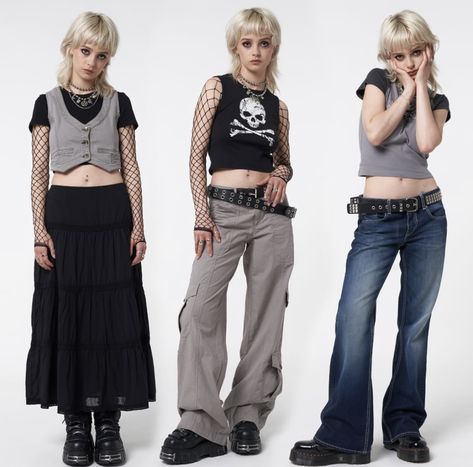 Y2k Fashion Models, Alternative Japanese Fashion, Early 2000s Alt Fashion, 2000 Japanese Fashion, Grunge 2000s Outfits, Peony Aesthetic, 2000s Japanese Fashion, Minga London, Street Outfits