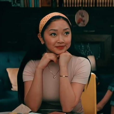 Jean Peters, Lana Condor, Movie Inspired Outfits, Lara Jean, Jenny Han, Movie Couples, Newsies, Tv Girls, Film Aesthetic