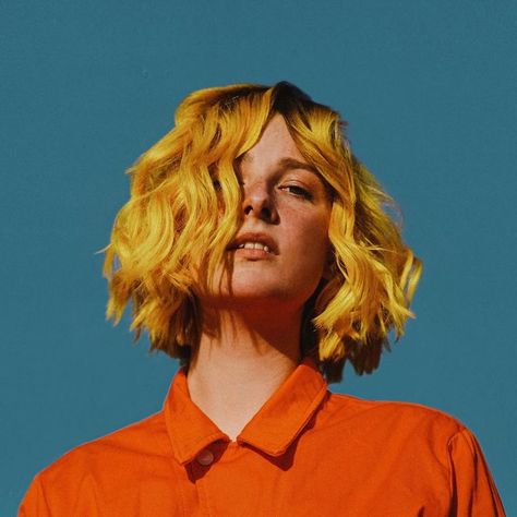 Tessa+Violet+releases+an+appealing+music+video+for+her+“Bored”+single Tessa Violet, Yellow Hair, A Woman, Violet, Blonde, Orange, Yellow, Music, Hair