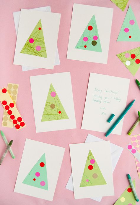 Xmas Cards Kids, Toddler Christmas Cards, Xmas Card Craft, Christmas Cards Handmade Kids, Xmas Cards Handmade, Make Christmas Cards, Christmas Crafts For Toddlers, Christmas Cards Kids, Simple Christmas Cards