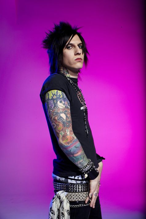 Jacky Vincent Jacky Vincent, Emo Goth Outfits, Nightmare Before Christmas Tattoo, Emo Scene Hair, Escape The Fate, Best Rock Bands, Ronnie Radke, Falling In Reverse, Love Band