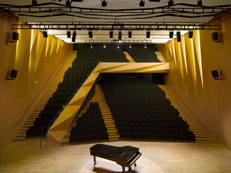 Aix en Provence Conservatory of Music by Kengo Kuma Auditorium Architecture, Acoustic Architecture, Auditorium Design, Theater Architecture, Kengo Kuma, Lectures Hall, Japanese Architect, Hall Interior, Theatre Design