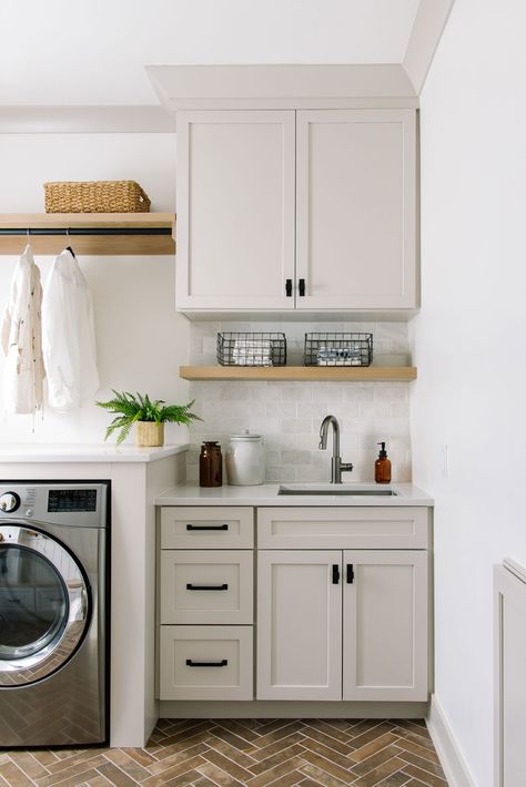 Laundry Mud Room Remodel, White Laundry Room Design, Off White Laundry Room, Apron Hanger Ideas, Open Concept Laundry Room, Laundry Room Ideas On A Budget, Laundry Room With Sink And Cabinets, Laundry Room Painted Cabinets, Laundry Room With No Windows