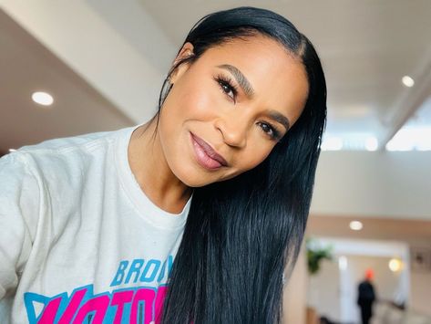 Hello 😘 | Instagram Nia Long Hair, Long Weave, Nia Long, Couture Hairstyles, Flawless Beauty, Favorite Hairstyles, January 20, Long Style, Hair Skin