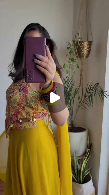 Snehal Mishra on Instagram: "Got the perfect Haldi Outfit for Summer Wedding 💛
Support Local Business 
Episode-5
Outfit: @ethnicmoodzbygunjan
Jewellery: @snehal.jewels
.
.
#summerwedding #supportlocal #snehalmishra" Outfits For Haldi, Haldi Ceremony Outfit, Reception Outfits, Haldi Outfits, Haldi Outfit, Outfit For Summer, Latest Model Blouse Designs, Support Local Business, Haldi Ceremony