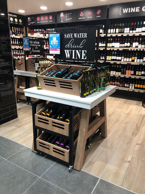 Wine shopfits Coffee And Wine Shop, Wine Store Design Shop Interiors, Wine Store Display, Wine Corner, Wine Store Design, Wine Shop Interior, Wine Restaurant, Wine Games, Wine Boutique