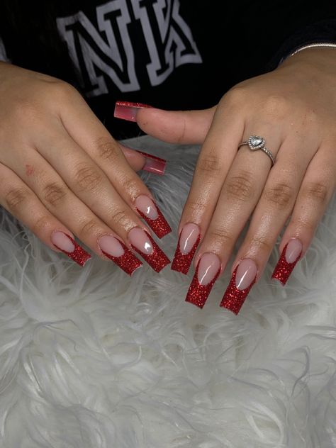 Red Tip Glitter Nails, French Tip Nails For Christmas Holidays, Christmas French Tip Nails Coffin, Red Glitter French Tip Nails Christmas, Red Glitter Nails French Tip, Red Glitter Tips, Red Sparkle French Tip, Red Glitter French Tip Nails Short, Dark Red Glitter French Tip Nails