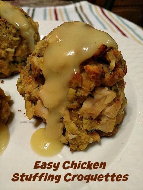 Thanksgiving Staples, Turkey Croquettes, Sunday Treats, Chicken Croquettes Recipe, Chicken Croquettes, Chicken Stuffing, Croquettes Recipe, Kitchen Dinner, Dutch Recipes