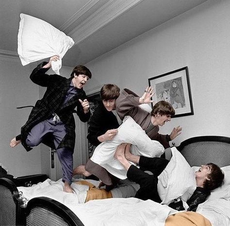 Beatles Quotes, Beatles Wallpaper, Beatles Photos, Beatles Pictures, Buku Harry Potter, 사진 촬영 포즈, The Fab Four, Rock Chic, Ringo Starr