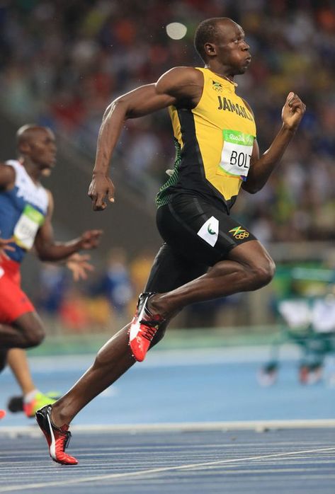 Usian Bolt, Usain Bolt Running, Running Pose, Athletics Track, Track Pictures, Image Moto, Plyometric Workout, Sport Nutrition, Usain Bolt