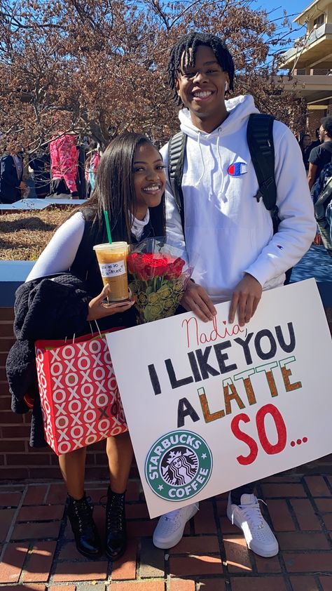 Starbucks Themed Hoco Proposal, Starbucks Hoco Proposal, Starbucks Promposal, Cute Hoco Proposals, Formal Proposals, Promposal Ideas, Purple Quinceanera, Homecoming Signs, Prom Proposals