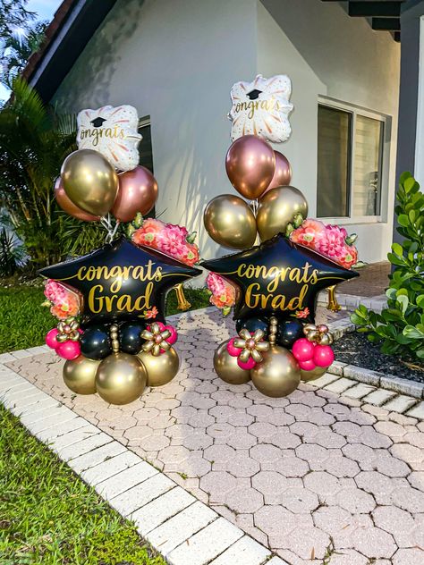 Congrats Grad Balloons, Congratulations Balloons, Graduation Balloons, Balloon Arrangements, Congratulations Graduate, Congrats Grad, Balloon Garland, Christmas Bulbs, Balloons