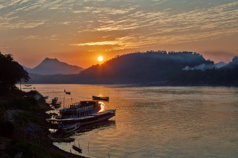 https://flic.kr/p/2gTpNZG | Luang Prabang – Mekong River sunset | Luang Prabang, Laos Luang Prabang Laos, River Sunset, Mekong River, Luang Prabang, Laos, Quick Saves, Nature