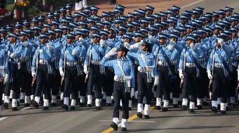 NDA coaching institute in Pune Heroes Photos, Indian Armed Forces, Air Force Day, Student Images, National Defence Academy, Indian Defence, Student Exam, Army Images, Air Force Academy