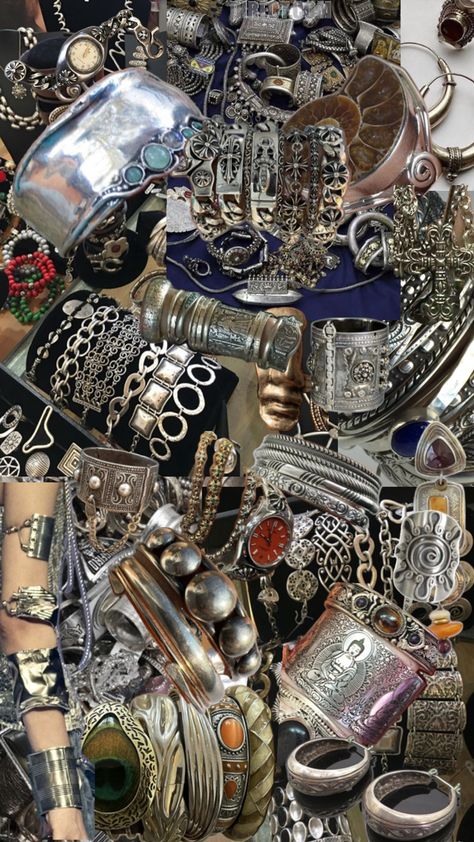 stacked aesthetic bintage Silver Jewlery Photos Aesthetic, Maximalist Silver Jewelry, Silver Maximalist Jewelry, Maximalist Jewelry Aesthetic, Maximalist Jewelry Silver, Maximalist Jewelry, Silver Jewlery, Earthy Jewelry, Jewelry Aesthetic