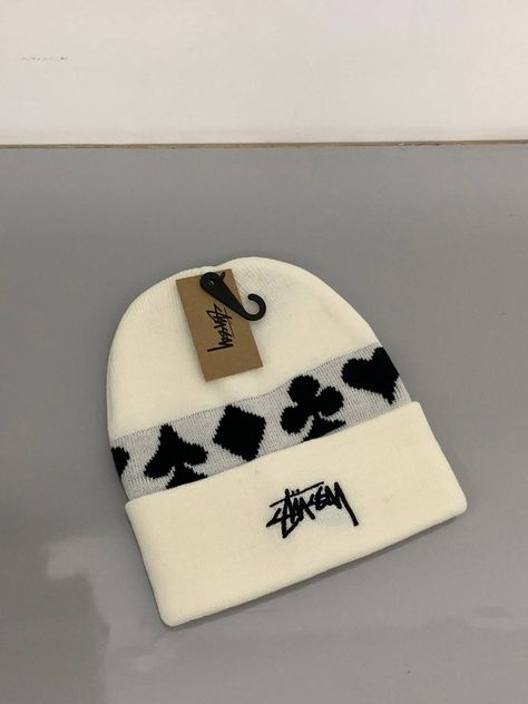 Beanie Designs Ideas, Beanies Streetwear, Stussy Beanie, Beanie Styles, Stussy Cap, Streetwear Beanie, Beanie Streetwear, Beanie Fashion, Vintage Stussy