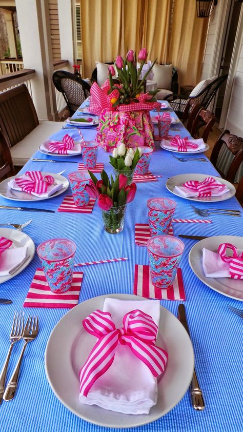 Southern Prep Party Preppy Table Setting, Lilly Pulitzer Party Decorations, Blue Tablescape, Lilly Party, Prep Table, Preppy Party, Preppy Life, Prep Life, Birthday Table