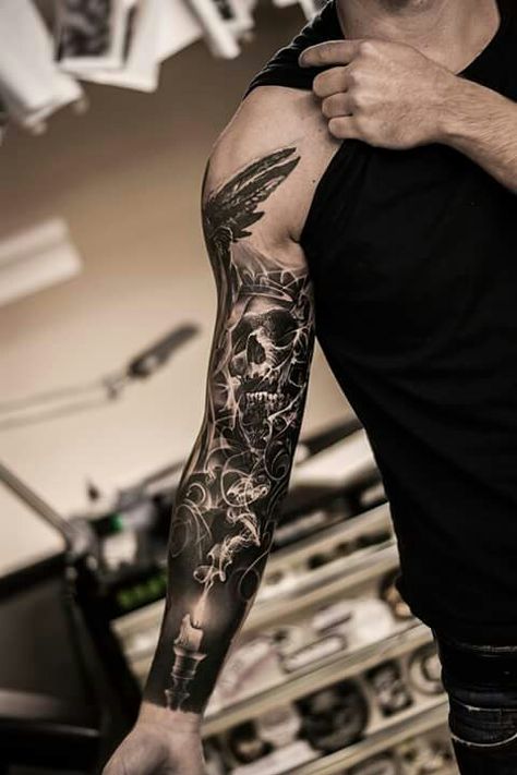 By Oscar Okerm Gotik Tattoo, Mangas Tattoo, Mujeres Tattoo, Tattoos For Men And Women, Skull Sleeve Tattoos, Polynesian Tattoos, Skull Sleeve, Tattoo Trend, Marquesan Tattoos