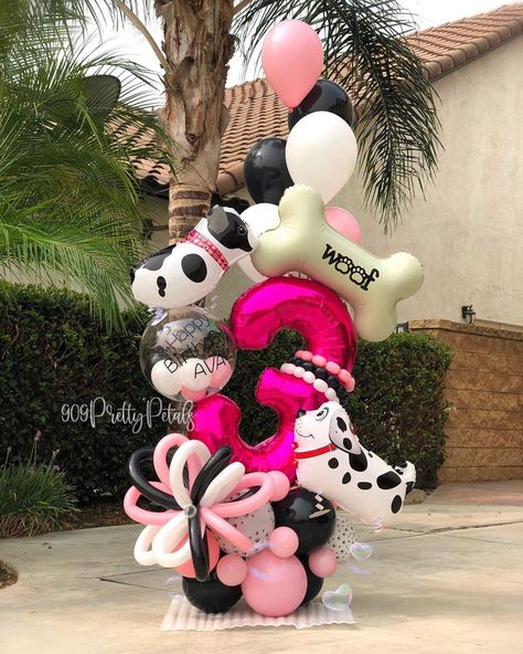 Dog Party Balloon Garland, Dog Balloon Bouquet, Dog Birthday Balloons, Puppy Balloons, Dog Balloon, Balloon Business, Pet Decor, Balloon Delivery, Birthday Balloon Decorations