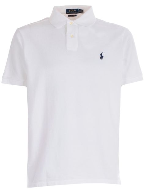 POLO RALPH LAUREN POLO. #poloralphlauren #cloth Ralph Lauren Shirt Outfit, White Polo Men, Polo Ralph Lauren Outfits, Modern Streetwear, Polo Shirts Men, Embroidered Polo Shirts, Ralph Lauren Shop, White Polo Shirt, Ralph Lauren Polo Shirt