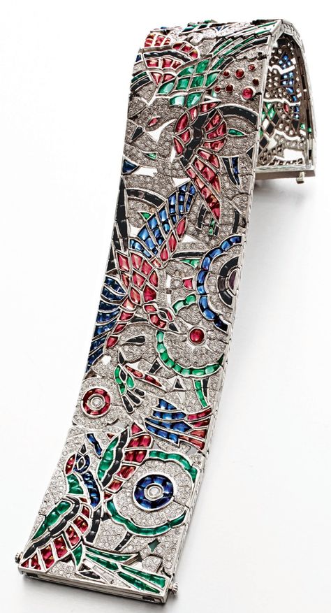 Art Deco ruby, sapphire, emerald and diamond platinum bracelace by Oscar Heyman Bijoux Art Deco, Bijoux Art Nouveau, Platinum Bracelet, Jewelry By Material, Art Nouveau Jewelry, Ruby Sapphire, Estilo Art Deco, Deco Jewelry, Fabulous Jewelry