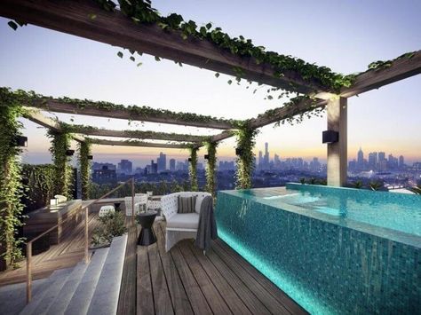 swimming pool on rooftop Roof Terrace Design, Amazing Apartments, Terrasse Design, Balcony Pool, Piscina Interior, Rooftop Terrace Design, Rooftop Design, Glass Pool, Above Ground Pool Landscaping