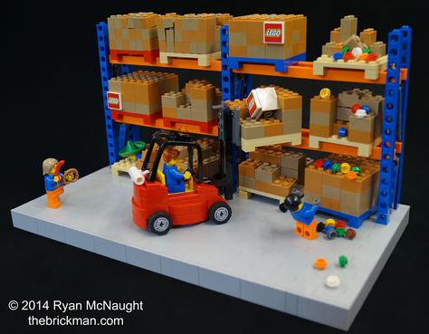 LEGO Warehouse | Things are always hectic down at the LEGO w… | Flickr Lego Garage Moc, Lego Forklift, Car Lego Sets, Lego Train Station, Lego Factory, Lego Warehouse Moc, Lego Furniture, Construction Lego, Lego Store