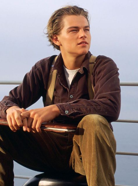 Leonardo Dicaprio 1997, Leonardo Dicaprio Movies, Leonardo Dicaprio 90s, Jack Dawson, Young Leonardo Dicaprio, Titanic Movie, Leo Dicaprio, James Cameron, Kate Winslet