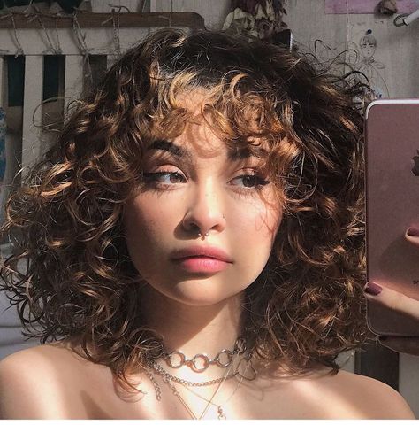 ⋆@un0fficial⋆ Curly Hair, Hair, Close Up, A Woman, Hairstyles