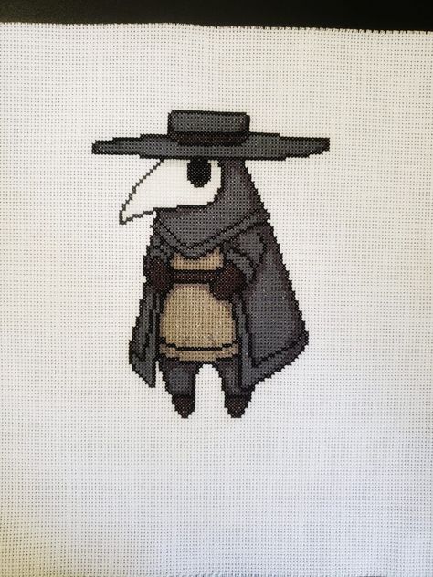 Plague Doctor Cross Stitch, Doctor Cross Stitch, Cute Plague Doctor, Nerdy Perler Beads, Tiny Cross Stitch, Subversive Cross Stitch, Nature Cross Stitch, Perler Ideas, Hamma Beads