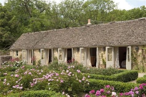 Barn Conversion Exterior, 9 Bedroom House, Stable Conversion, English Countryside Home, Cotswold House, Barn Renovation, Country House Interior, Modern Rustic Homes, Buy Property