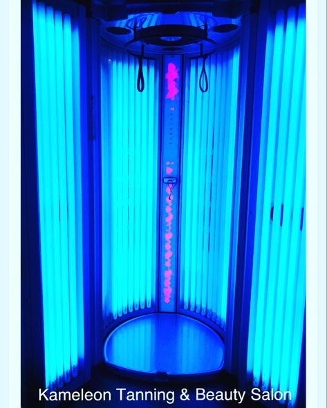 Sunbed Tanning, Esthetics Room, Swimming Pool House, Indoor Tanning, Sixth Form, Dream Job, Glow Up?, Tanning, Beauty Salon