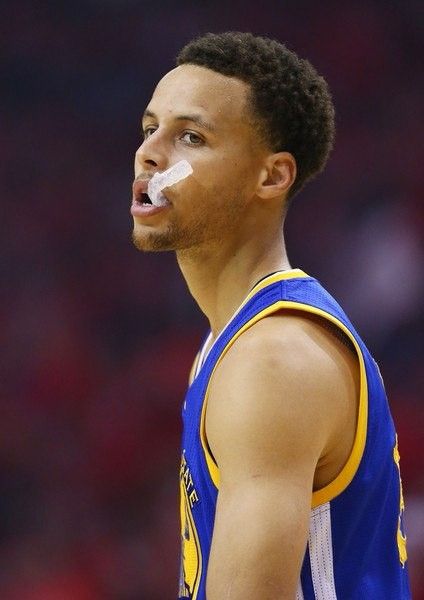 Stephen Curry Haircut, Steph Curry 3, Stephen Curry Basketball, Nba Stephen Curry, Wardell Stephen Curry, Curry Basketball, Splash Brothers, Punk Poster, Steph Curry