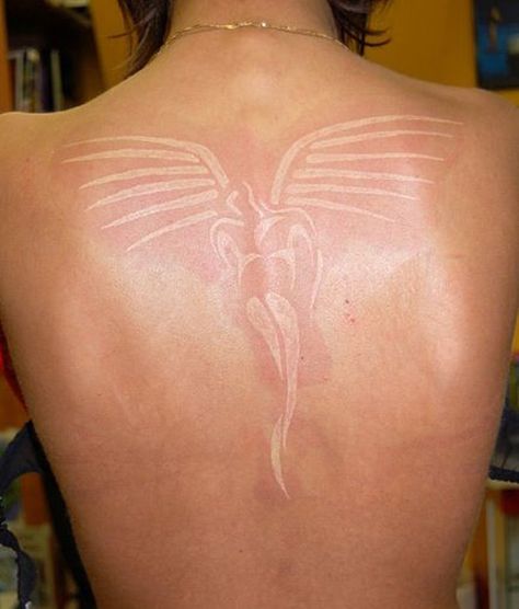 Beautiful, simple angel back piece in white ink White Ink Tattoos, Black Light Tattoo, Light Tattoo, Tattoo Trend, White Ink Tattoo, Tattoo Zeichnungen, Angel Tattoo Designs, Cat Tattoos, Lace Tattoo