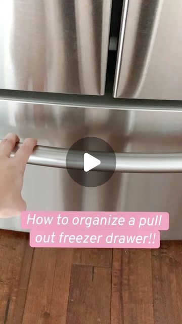 Organizing Drawer Freezer, How To Organize Freezer, Pull Out Freezer Organization, Freezer Organization Ideas Top, Drawer Freezer Organization Ideas, Organize Freezer Drawer, Freezer Organization Drawer, Bottom Freezer Organization Ideas, Drawer Freezer Organization