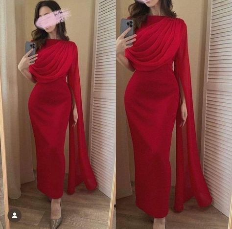 Wedding guest dress.. robe soirée rouge Classy Red Dresses, Unique Modest Dresses, Velvet Dress Hijab, Dresses To Wear To A Wedding Hijab, Elegant Silk Dresses, Robes Glamour, Gowns Dresses Elegant, Soiree Dress, Modest Dresses Casual