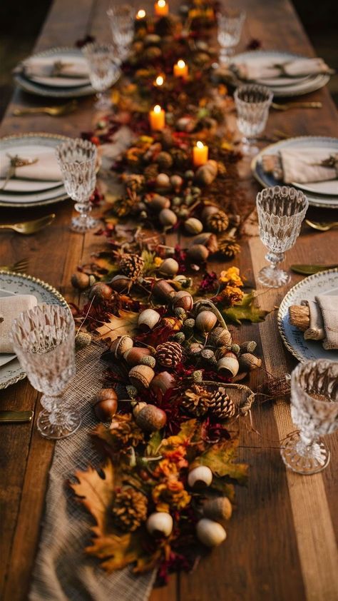 Autumn Birthday Table Decorations, Cozy Event Decor, Fall Theme Dinner Table, Fall Boho Wedding Table Decor, Autumn Themed Table Decor, Autumnal Party Decor, Fall Dinner Decor Ideas, Micro Wedding Centerpieces, Fall Wedding Decor Table