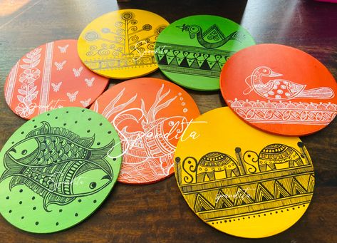 Madhubani Coasters, Orissa Pattachitra, Mud Art, Mithila Painting, Painted Coasters, Warli Painting, Home Wall Painting, Gond Art, Fork Art