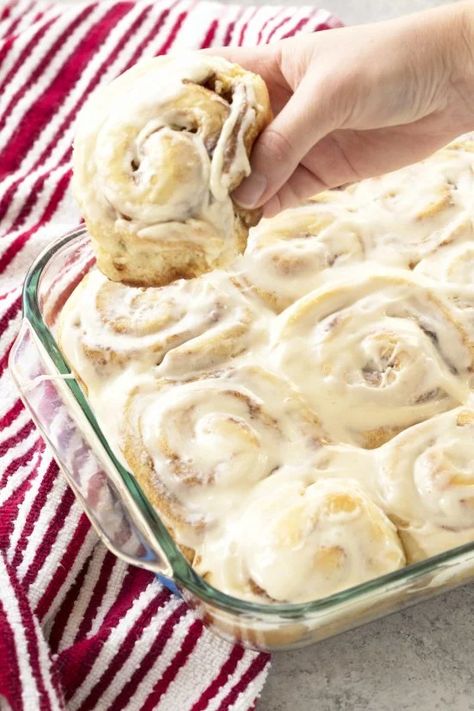 Crab Recipes, Best Homemade Cinnamon Rolls, Gooey Cinnamon Rolls, Cinnamon Roll Recipe Homemade, Best Cinnamon Rolls, Homemade Cinnamon Rolls, Breakfast Sweets, Gateaux Cake, Cinnamon Rolls Recipe