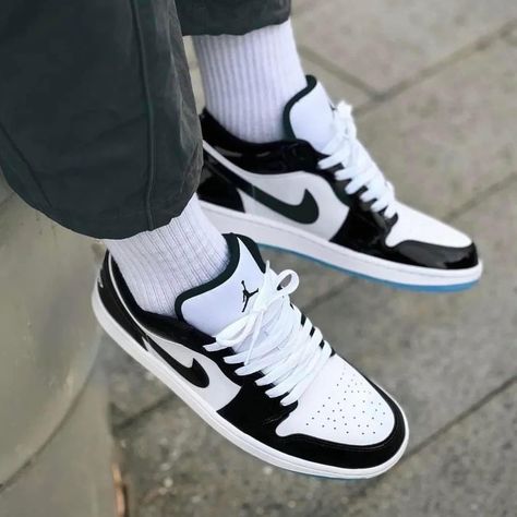 Air Jordan 1 Low Outfit Men, Jordan 1 Low Outfit Men, Air Jordan 1 Low Outfit, Jordan 1 Low Outfit, Nike Air Huarache White, Jordan Retro 1 Low, Nike Jordan 1 Low, Air Jordan Low, Jordan Low