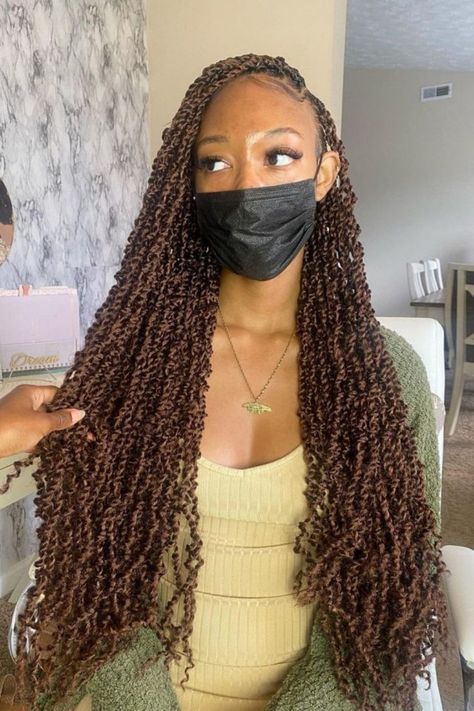 Mini Princess Passion Twists Passion Twists Hairstyle, Hair Braid Designs, Deep Side Part, Passion Twists, Box Braids Hairstyles For Black Women, Twist Styles, Girls Natural Hairstyles, Quick Braided Hairstyles, Twist Braid Hairstyles