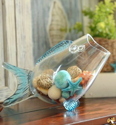 Glass Fish Bowl, Coastal Decorating Living Room, Don Pedro, Kitchen Table Centerpiece, Coastal Living Rooms, Coastal Bedrooms, Beach Stuff, Beach House Ideas, Themes Ideas