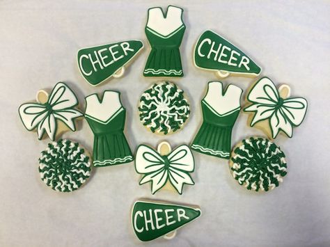 Cheer Competition Gifts, Cheers Theme, Cheerleader Birthday, Cookie Gift Baskets, Congrats Gifts, Cheerleading Party, Cookie Party Favors, Cheer Party, Birthday Cheers