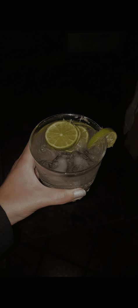 Gin Tonic Photography, Gin And Tonic Aesthetic, Feathers Aesthetic, Gin Aesthetic, Night Huntress, Manifesting 2024, Lake Aesthetic, Tonic Drink, Dark N Stormy