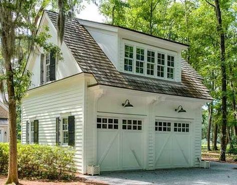 Garage Suite, Detached Garage Designs, Big Sheds, Garage Plans Detached, Carriage House Garage, Apartments Exterior, Carriage House Plans, Apartment Exterior, Garage Addition