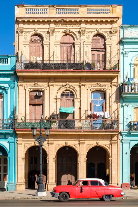 Cuba Buildings, Cuba House, Havana Architecture, Cuba Architecture, Cuban Architecture, Havanna Cuba, Last Minute Vacation Deals, Old Havana Cuba, Cuba Pictures